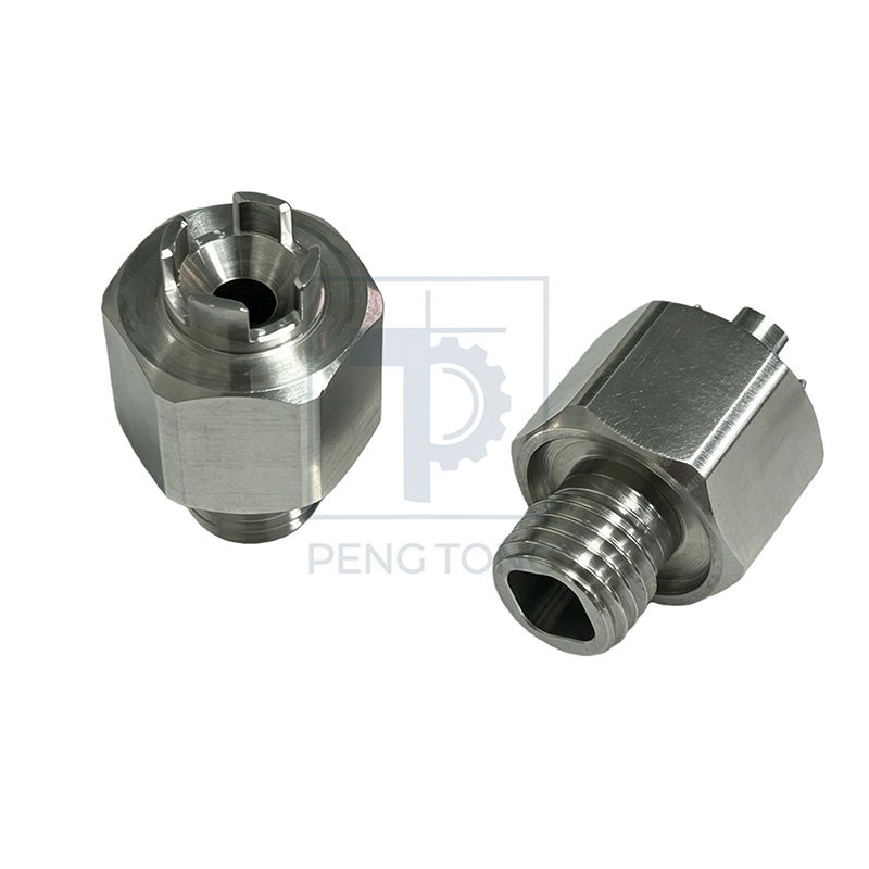 Custom CNC Turned Aluminum Fitting with Male Thread & Clamping Bore