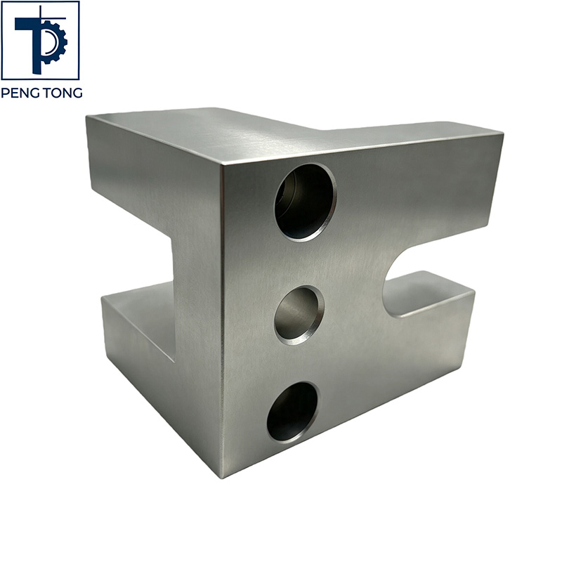 Precision CNC Turned Aluminum Connector with U-Slot