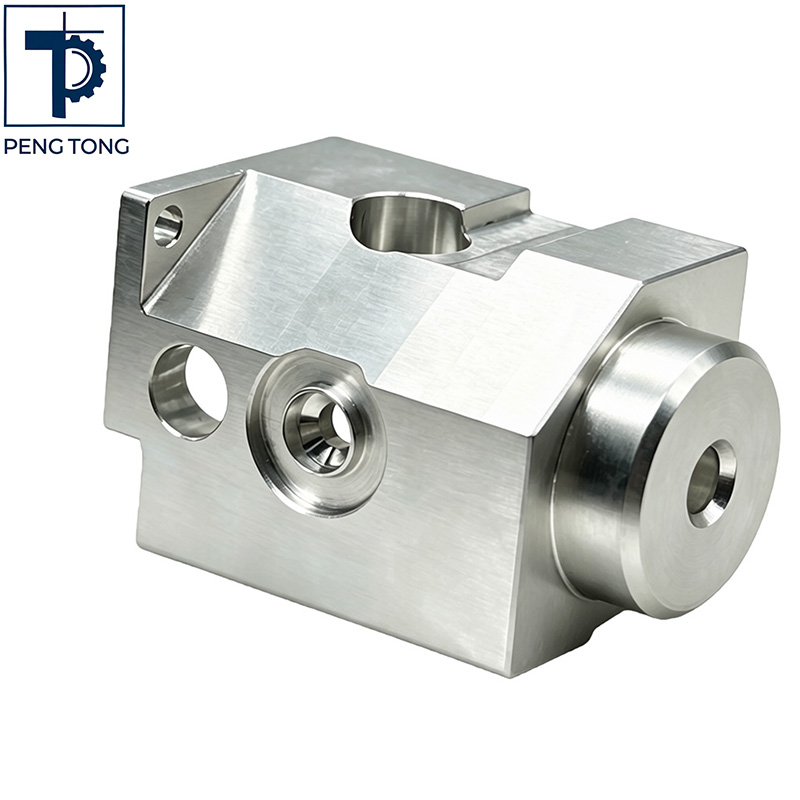 Custom 5-Axis Milled Precision Metal Valve Body